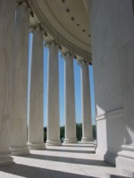 Columns around Jefferson Memorial in Washington DC.jpg