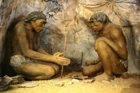 Diorama, cavemen - National Museum of Mongolian History.jpg